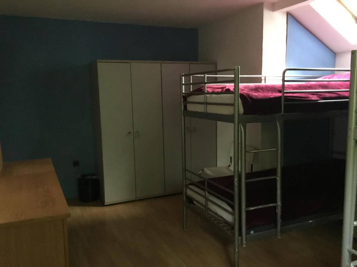 Suburb Hostel Purkersdorf Extérieur photo